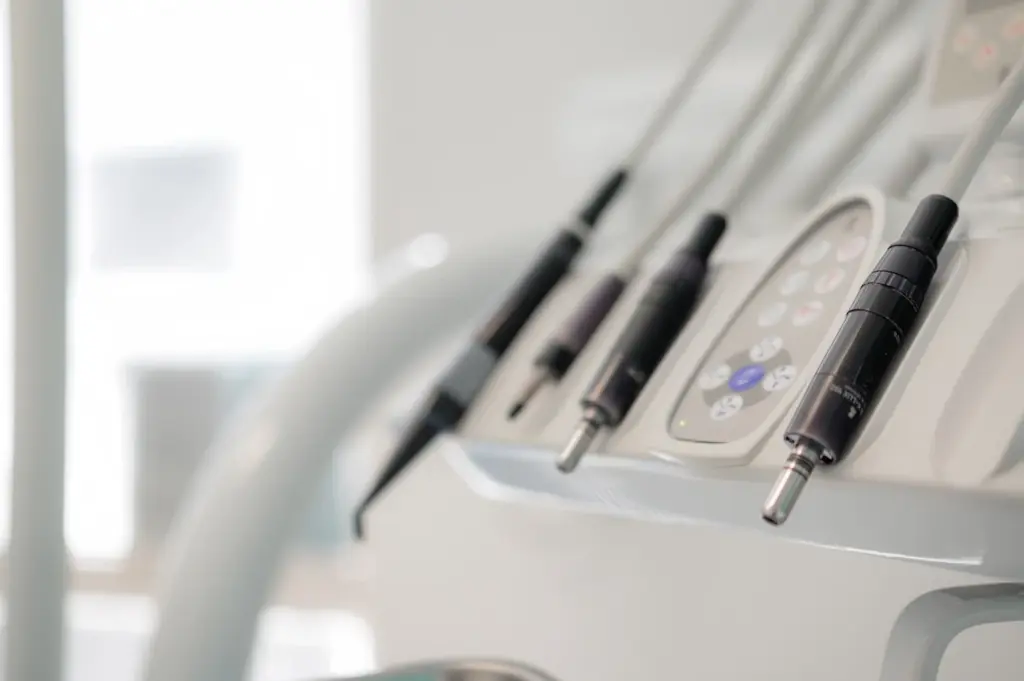 Studio Dentistico Carmelo Guarda Dentista meltina unnamed 5